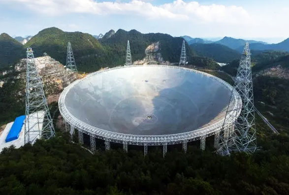 China's Giant Alien-Hunting Telescope Is Now Fully Operational