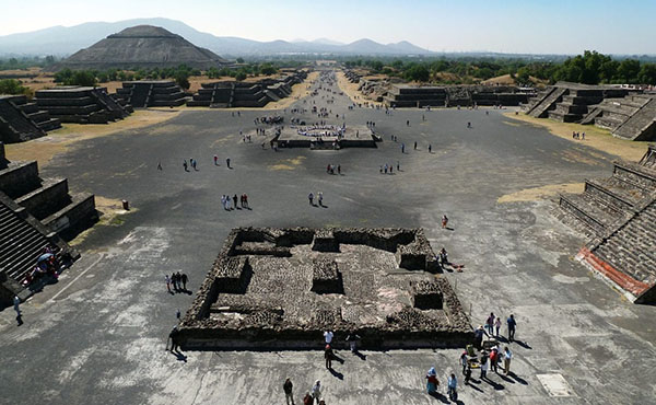 Natural Cave Detected Beneath Ancient Pyramid at Teotihuacán