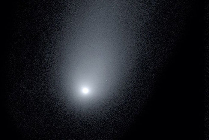 Astronomers Reveal Stunning New Image of Interstellar Comet