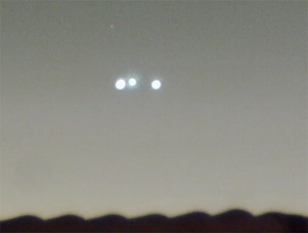 'UFO' Footage Suggests Secret Experimentation at Nellis Base