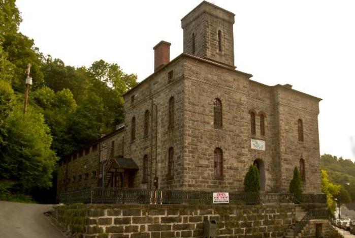 'Haunted' Jail up for Sale