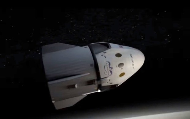SpaceX Reveals Private Manned Mission to the Moon in 2018