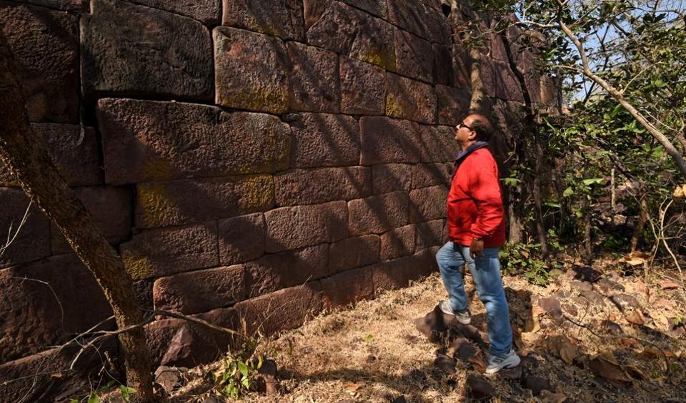 Ancient 80km 'Great Wall of India' Mystifies Researchers