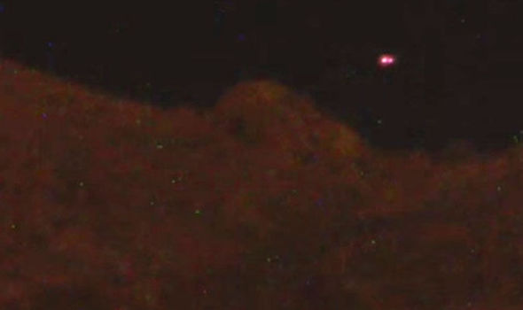 UFO Lights Over Arizona Mountain Defy Explanation