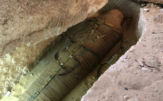 Live TV Sarcophagus Opening Reveals High Priest Mummy