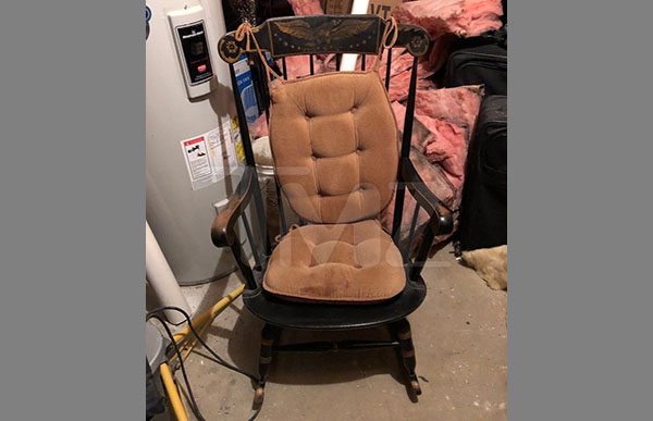 Zak Bagans Buys 'Haunted' Rocking Chair from Famous Case