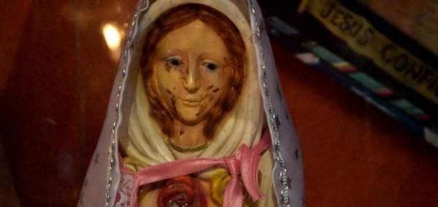 Virgin Mary Statue 'Cries Tears of Blood'