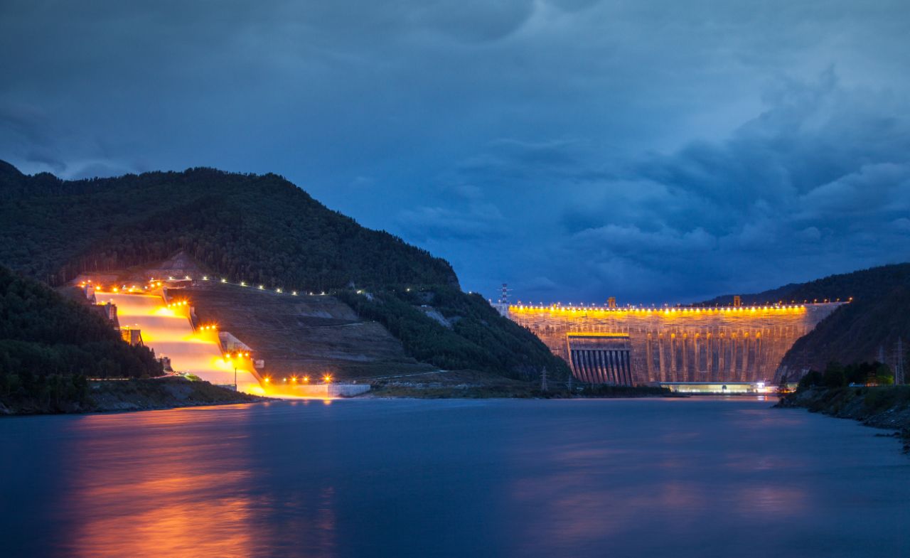 Russia's 'Atlantis' Emerges from the Sea