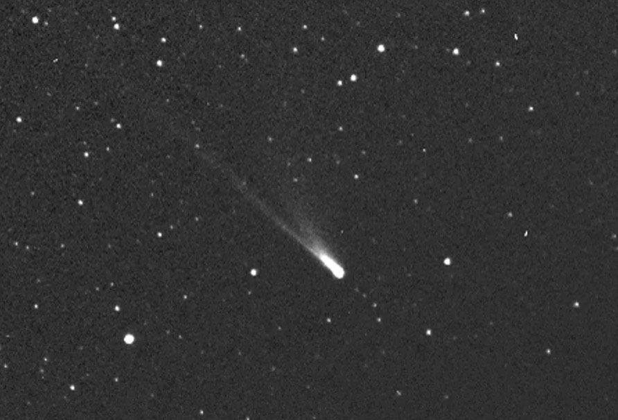 'Alien' Comet Survives a Close Encounter with the Sun