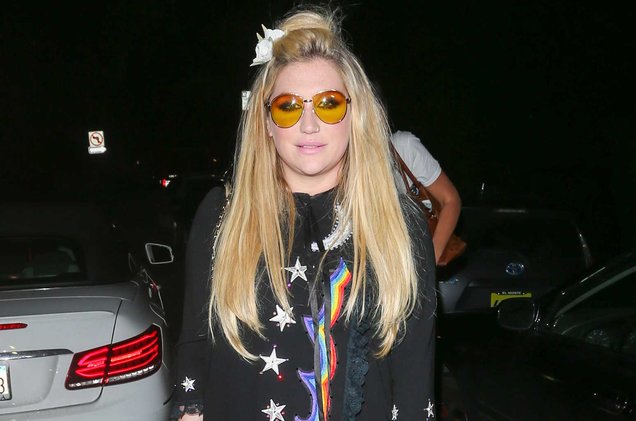 Singer Kesha Recalls UFO Sighting That Influenced New Album