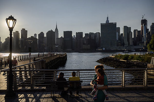 'Fireball' Meteor Explodes over New York City