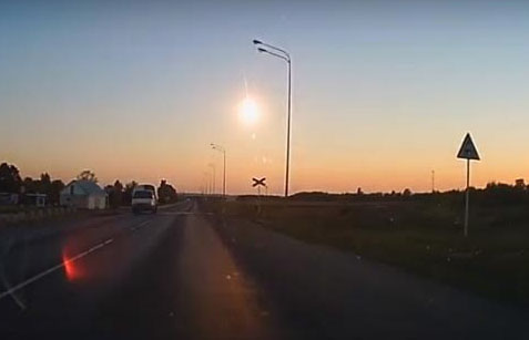 NASA Monitor Incoming Asteroid as It Explodes over Russia