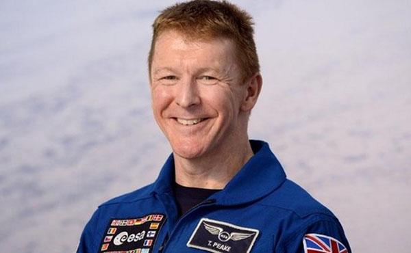 British Astronaut Suggests UFOs Could Be ETs or Time Travellers