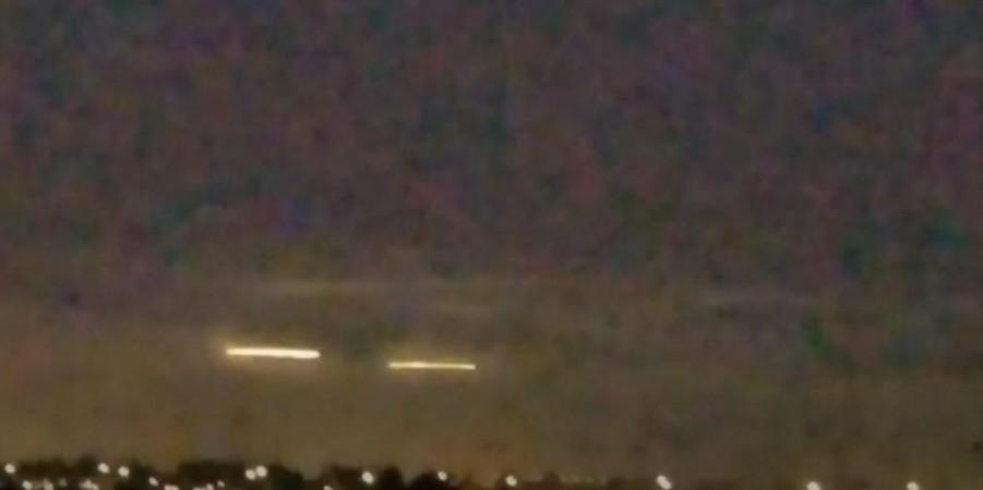 Cigar-shaped 'UFOs' Recorded over California?