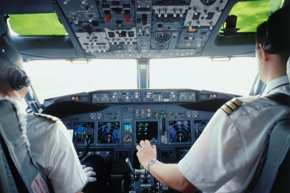 Airline Pilot UFO Reports 'Hushed Up' Using EU Law