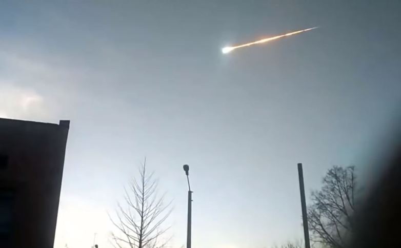 Another Fireball Meteor Caught Exploding over Russia