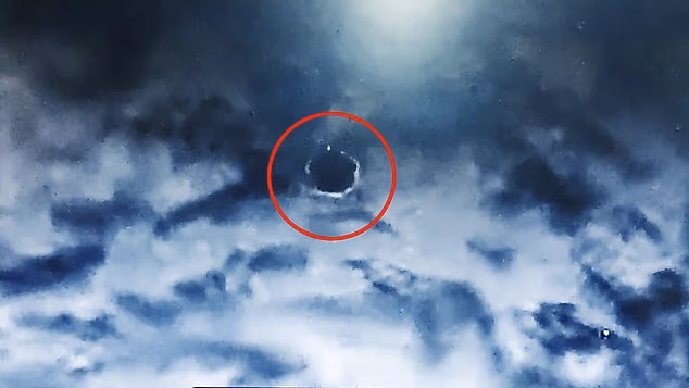 Newly Released Military Footage Shows Disc-shaped Craft