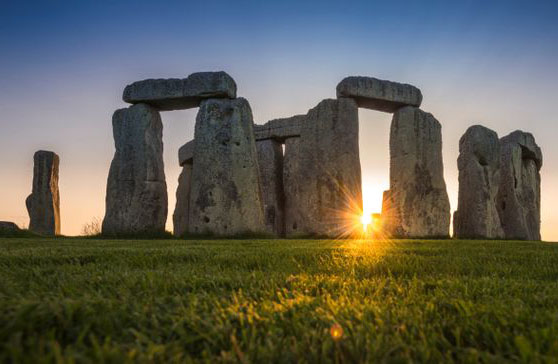 Stonehenge Megaliths Made from 'Interlocking Mosaic of Crystals'