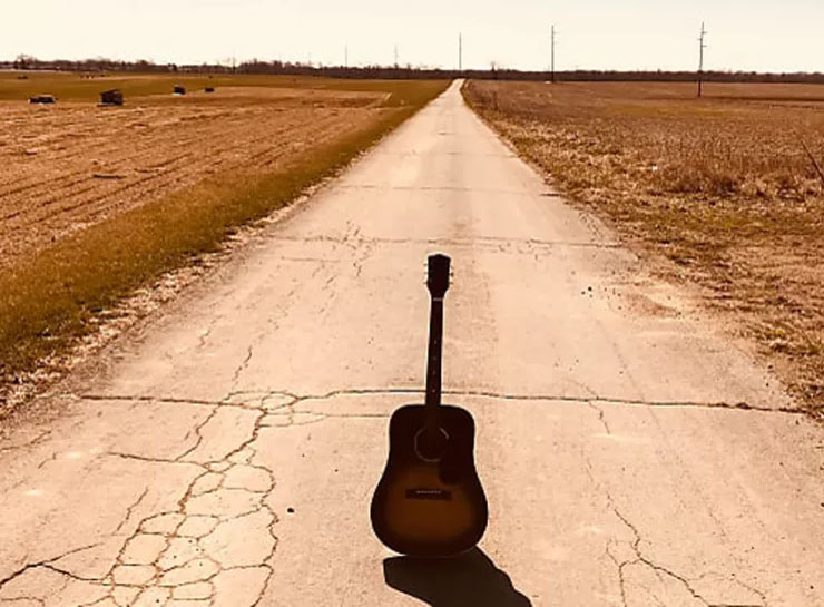 'Haunted' Acoustic Guitar Goes up for Sale for $666