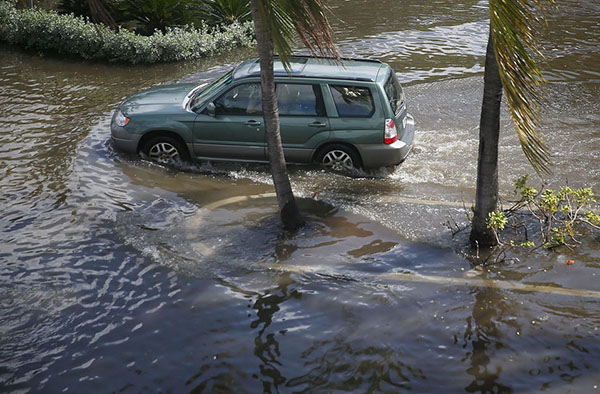 Moon 'Wobble' May Lead to Record Flooding on Earth