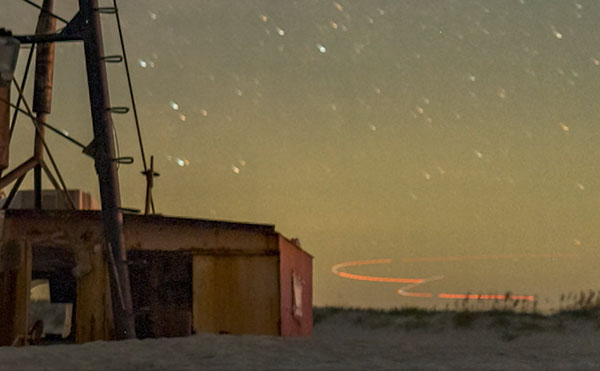 Mysterious 'Red Trails' Photographed off North Carolina