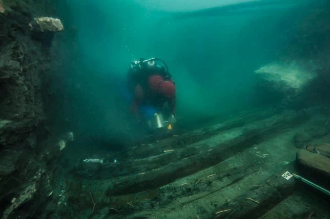 Ancient Egyptian Shipwreck Discovered in Underwater City