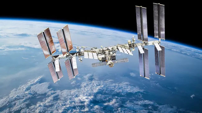 Space Station Astronauts Baffled by 'Unexpected Odor'