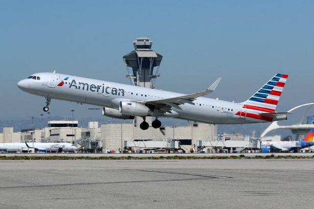 American Airlines Pilot's UFO Report Remains Unexplained by FBI