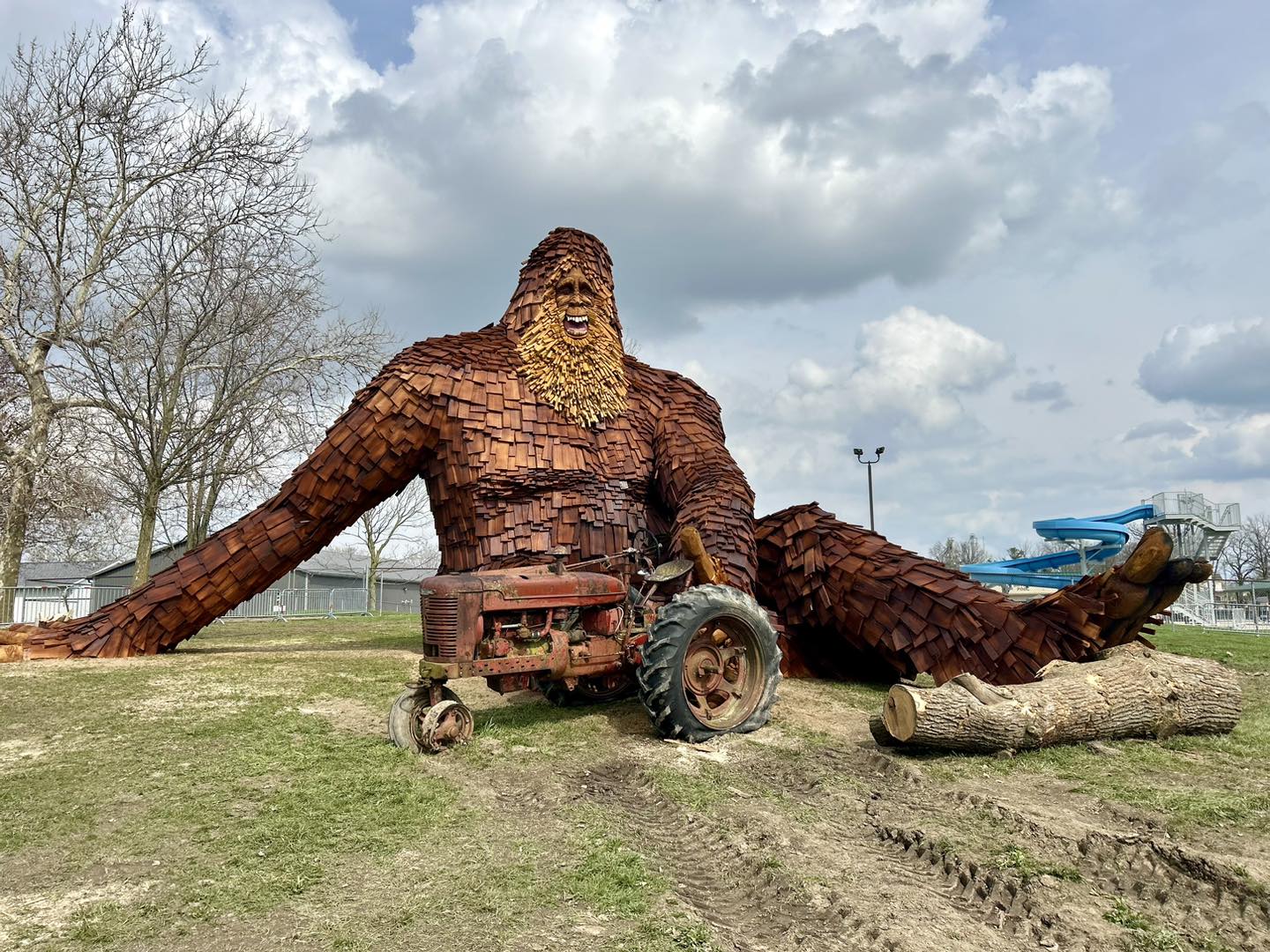 Enormous Bigfoot Sculpture Built in Ohio