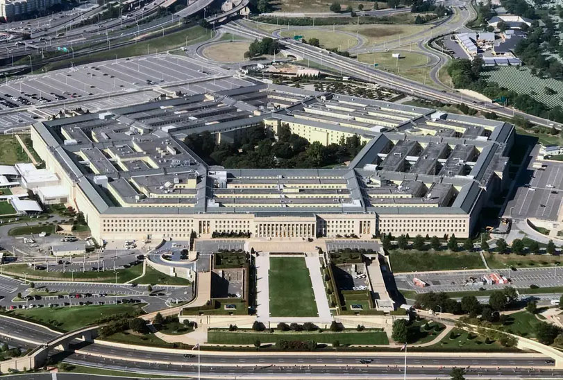 Mysterious Florida Firm Took over Pentagon Internet Servers