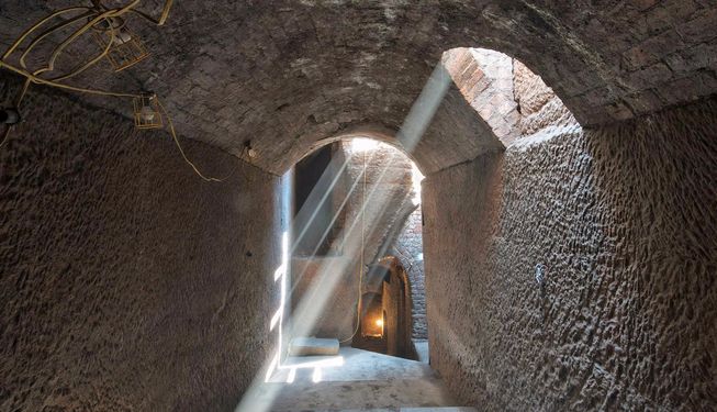 Strange Labyrinth Underneath Liverpool Remains a Mystery