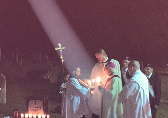 'Beam of Light' Captured During Prayers at Priest's Graveside