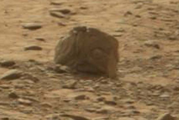 Creepy 'Alien Face' Spotted on Mars
