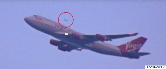 Flight Overtakes 'UFO' after Taking Off from JFK Airport