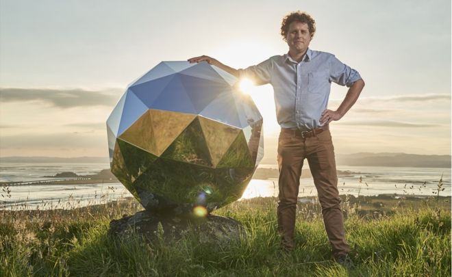 'Disco Ball' Put into Space from New Zealand