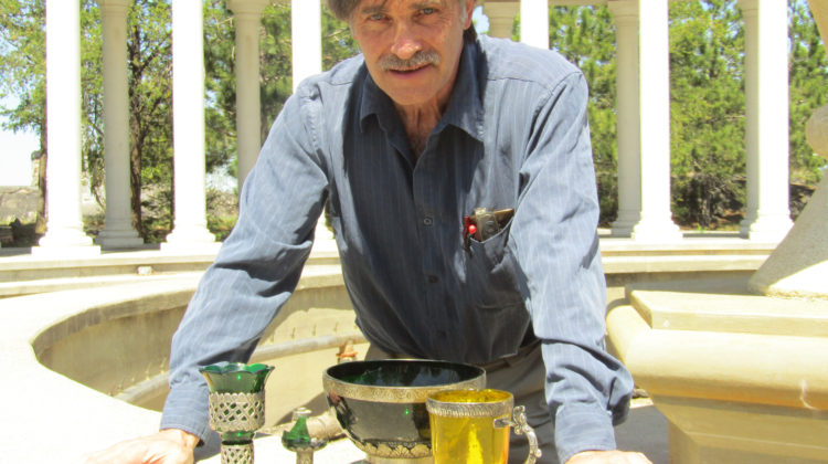 Man Says 'Ancient Cup' Bought at Flea Market Could Be Holy Grail