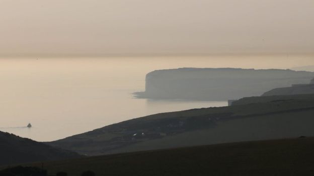 UK Beachgoers Affected By Strange 'Chemical Mist' from the Sea