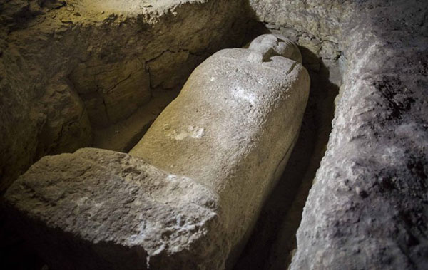 Inside Newly Discovered Ancient Egyptian Cemetery