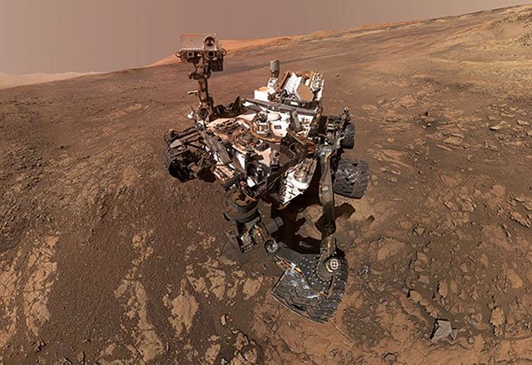 NASA's Curiosity Rover Faces Mystery 'Glitch'
