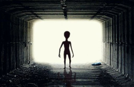 New Zealand Man Claims to Have Spent Ten Days with Aliens