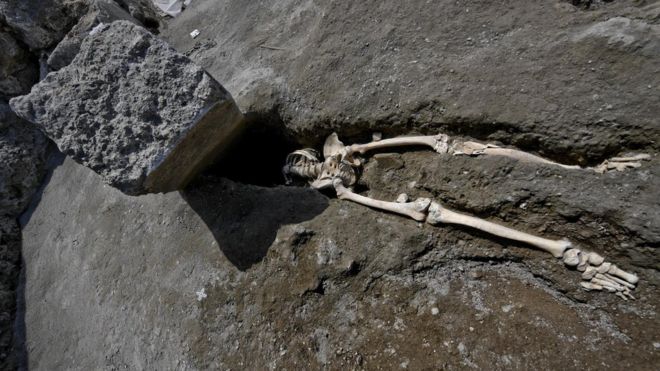 Pompeii Victim Crushed by Boulder While Fleeing Eruption