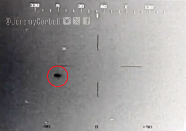 New Navy Footage Reveals 'Tic Tac' UFO from 2023