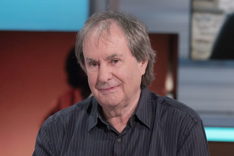 Singer Chris de Burgh Recalls Growing Up in 'Haunted' Castle