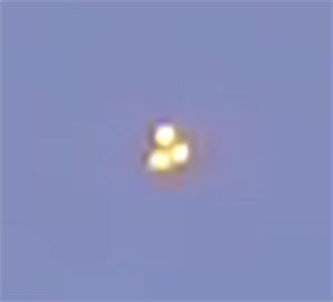 Argentina Witnesses Capture 'UFO' in Flight