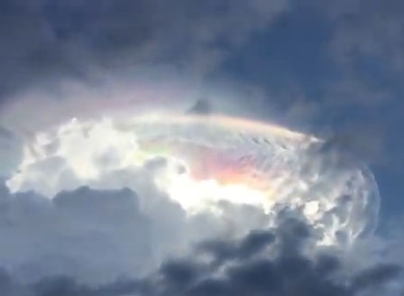 'End of Times' Cloud Awes Costa Rica Witnesses