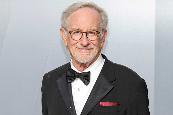 Steven Spielberg Says He Has a 'Strong Suspicion' Aliens Are Real