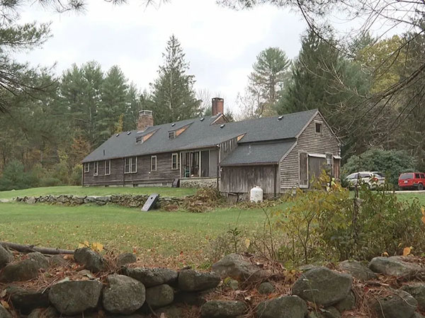Paranormal Investigator Raises $133K to Buy 'Conjuring' House