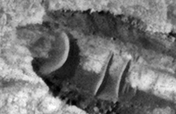'Crashed Flying Saucer' Spotted on Mars
