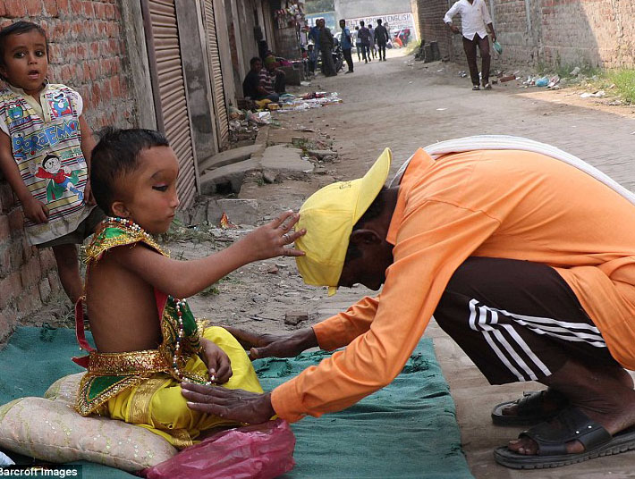 Indian Boy is Worshipped as the Reincarnation of a Hindu God