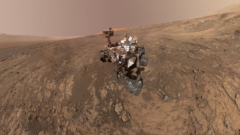 Rover Finds Organic Compounds and Strange Methane on Mars